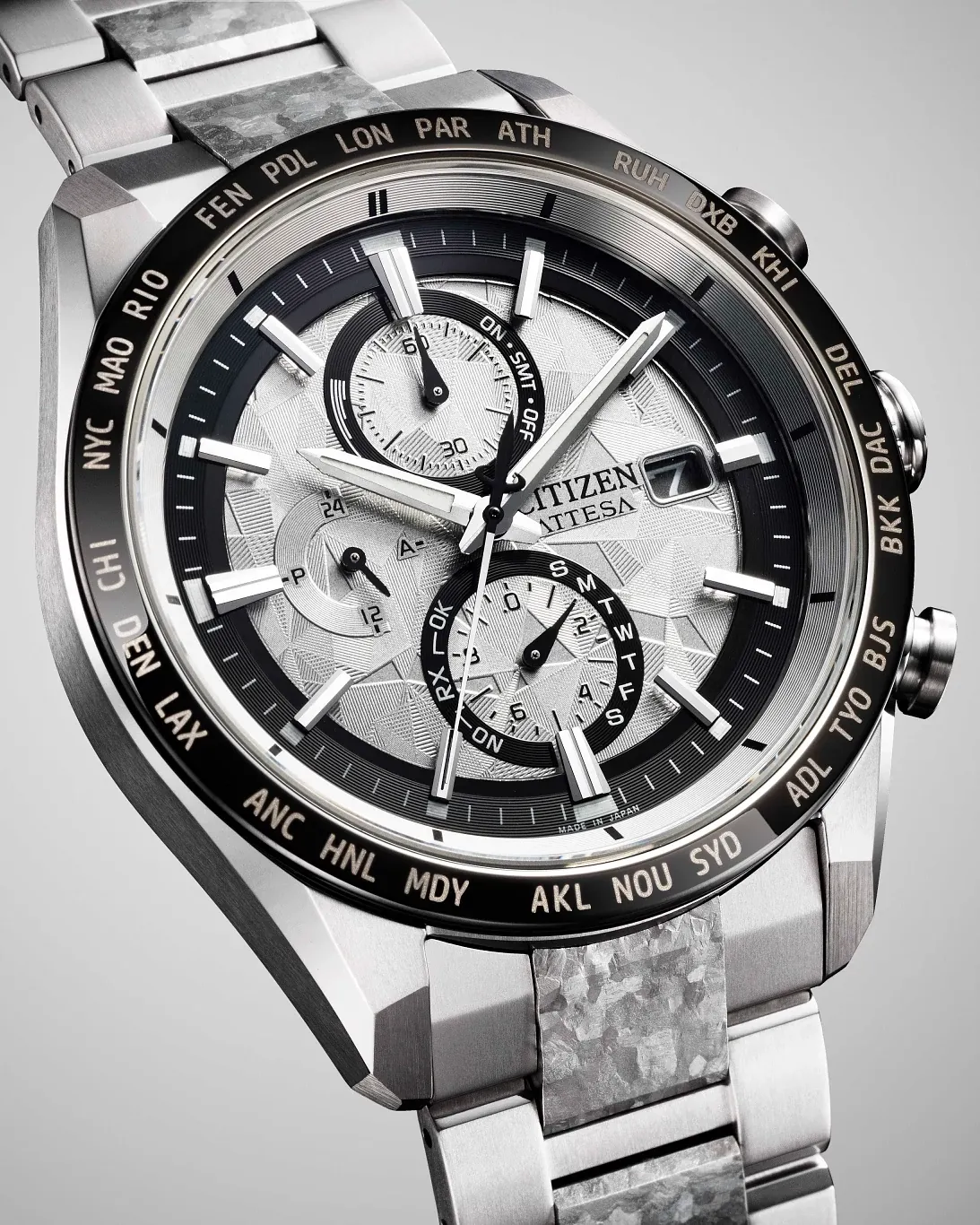 ATTESA Platinum Shine Silver-Tone Dial Super Titanium with